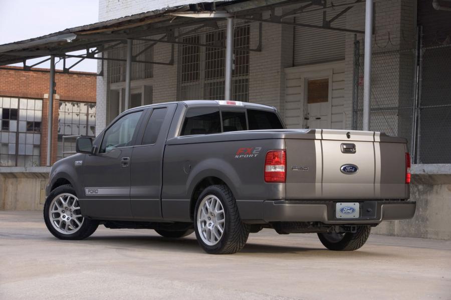  Ford F-150 FX2 Sport 2004 года  (фото 9 из 14)